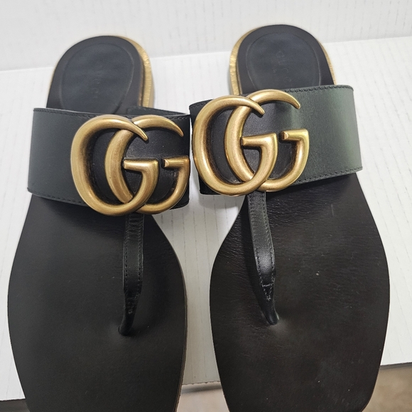 Gucci Marmont GG Thong Sandal Gold Heel Black - Picture 2 of 14
